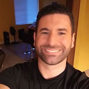 Meet your Posher, Justin